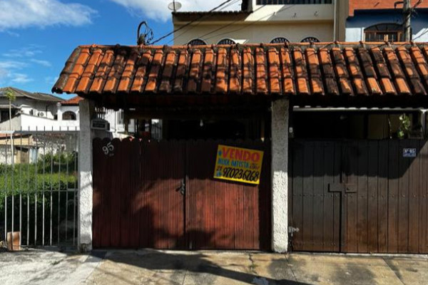 Excelente Casa no São Cláudio
